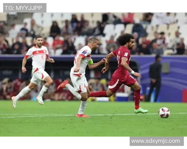 美媒深入分析卡塔尔足球明星的表现与未来发展潜力